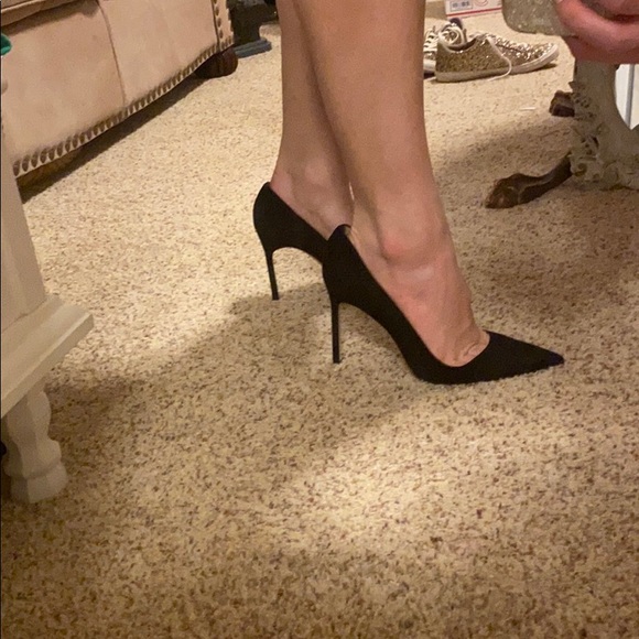 BRAND NEW Manolo Blahnik Suede BB Pump 105 - Picture 4 of 4